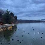 Luxury View Private Jacuzzi Appartamento Tirana