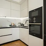 Luxury View Private Jacuzzi Appartamento *
