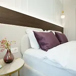 Luxury View Private Jacuzzi Appartamento *