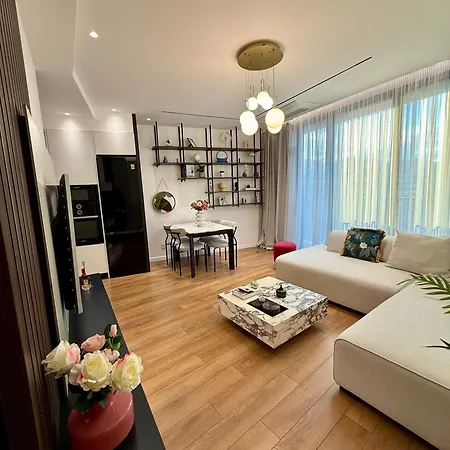 Luxury View Private Jacuzzi * 地拉那