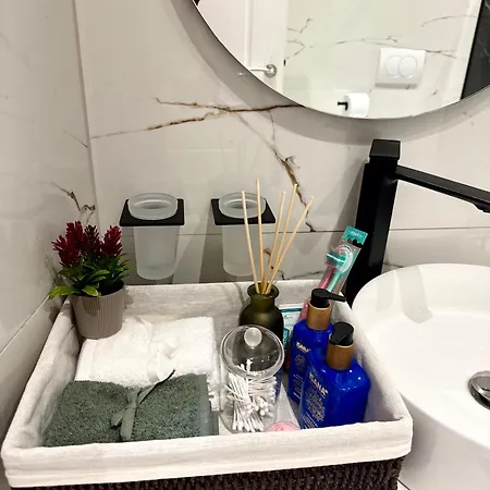 Luxury View Private Jacuzzi ティラナ